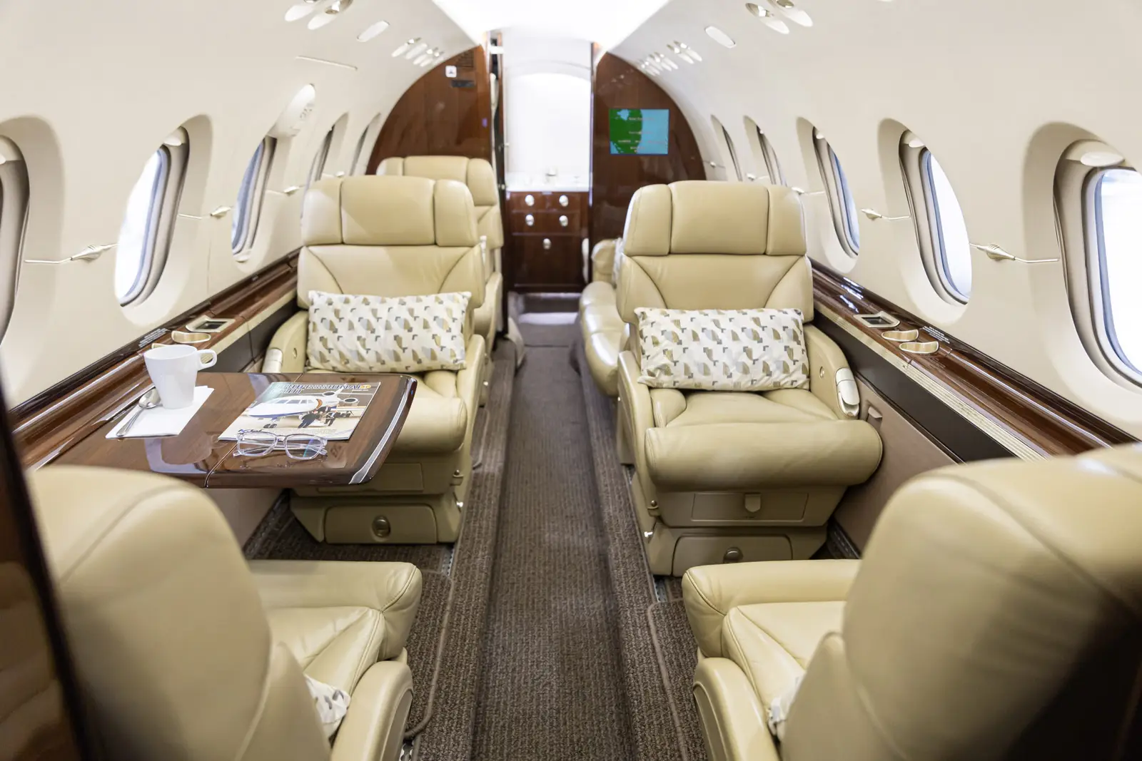 Beechcraft Hawker 900XP N377JC operated by N-Jet photo 5
