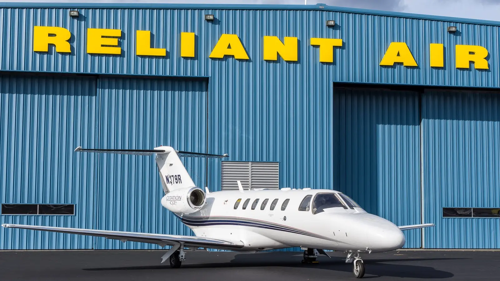 Cessna Citation CJ2+ N379R operated by Reliant Air Charter, exterior