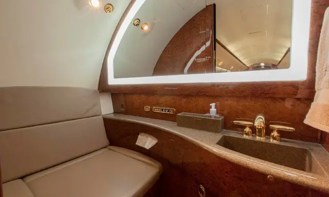Gulfstream G200 N384JK operated by Silver Air photo 6