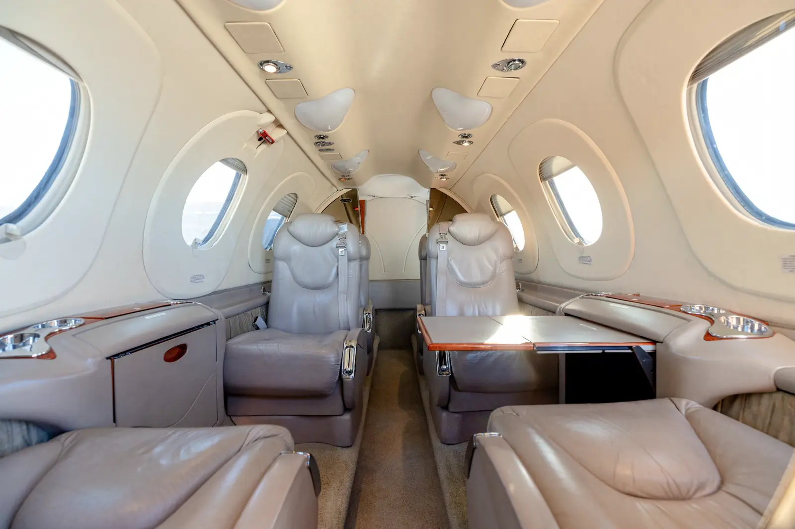 Beechcraft Premier 1 N390DP operated by M&N Aviation photo 4
