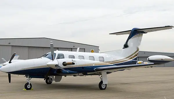 Piper PA-42-720 Cheyenne III N395DR operated by Express Air Services photo 2