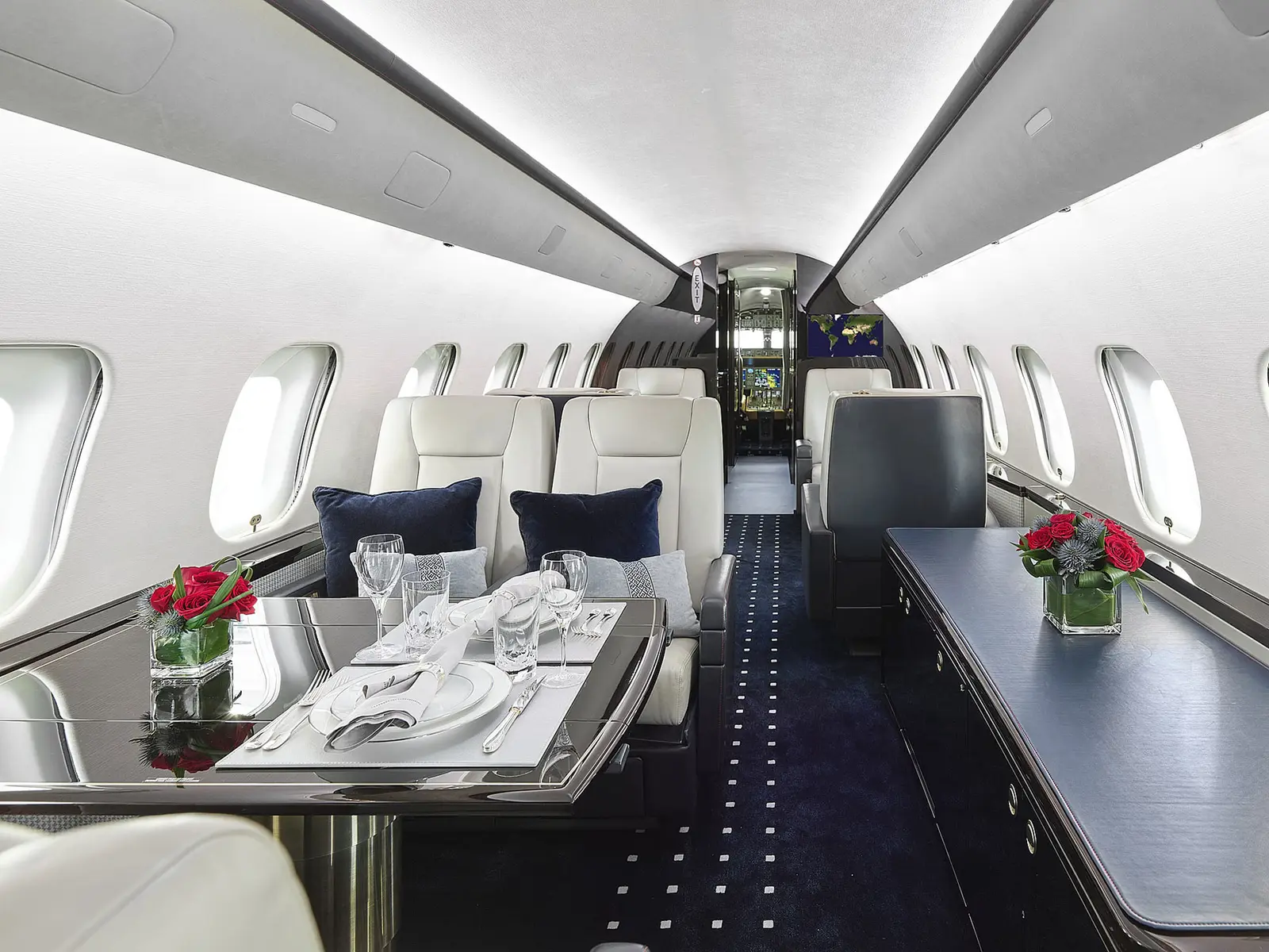 Bombardier Global 5000 N3MR operated by Clay Lacy Aviation, Inc. photo 6