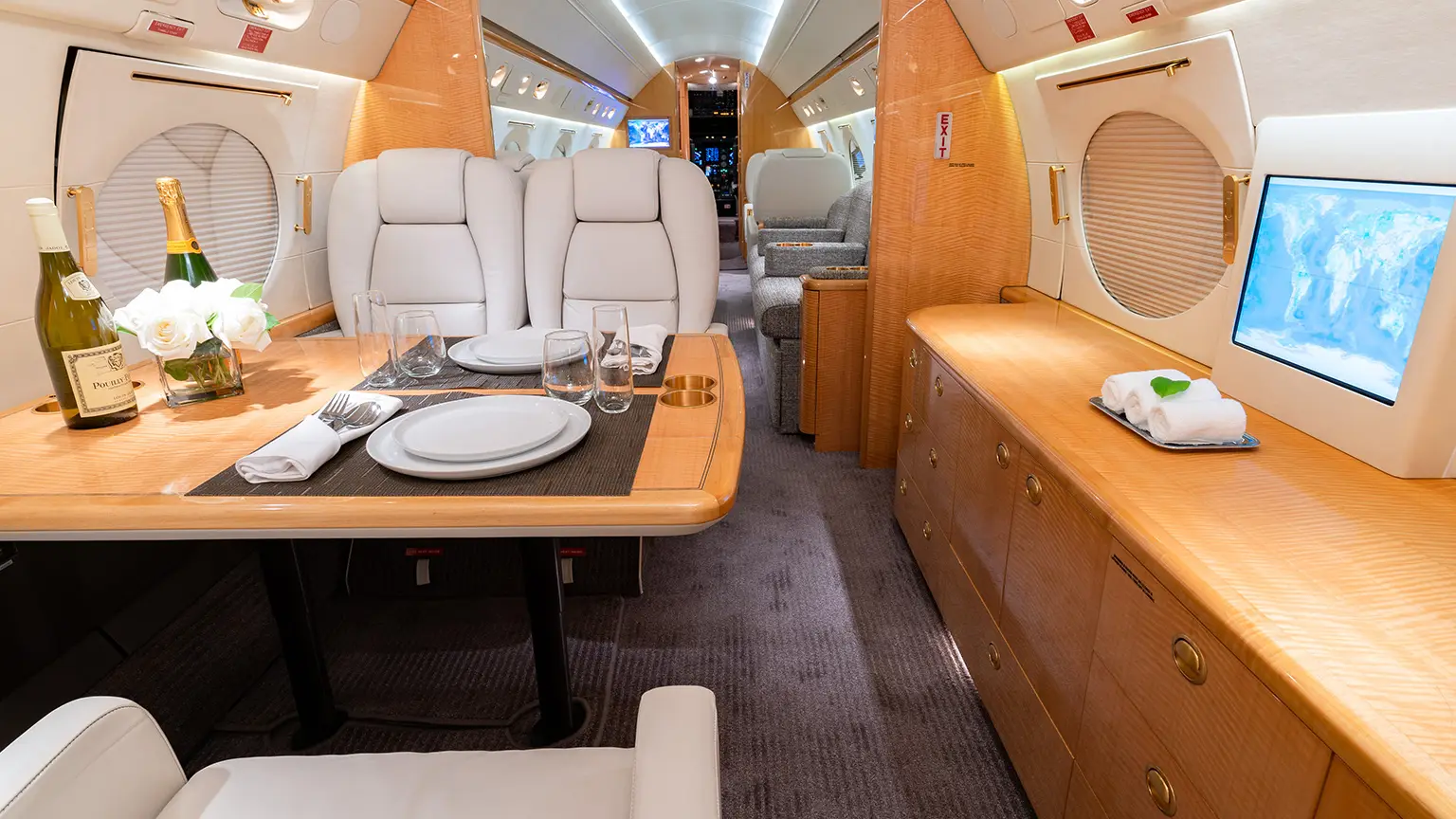 Gulfstream IV-SP N400FJ operated by Prime Jet, LLC photo 2