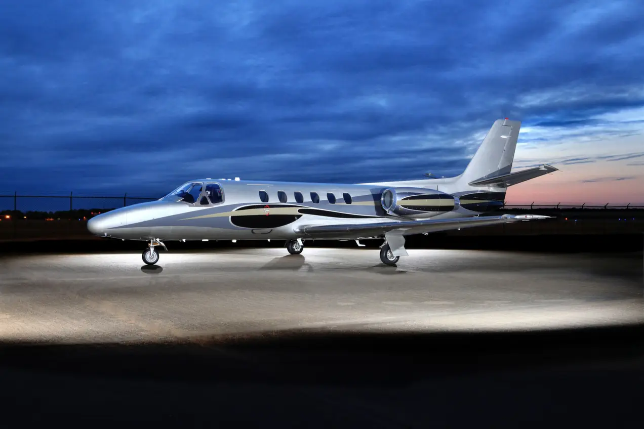 Cessna Citation S/II N401HT operated by American Jet International Corporation photo 4