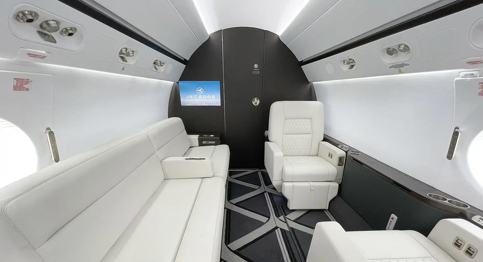 Gulfstream G450 N401JE operated by Jet Edge International photo 6
