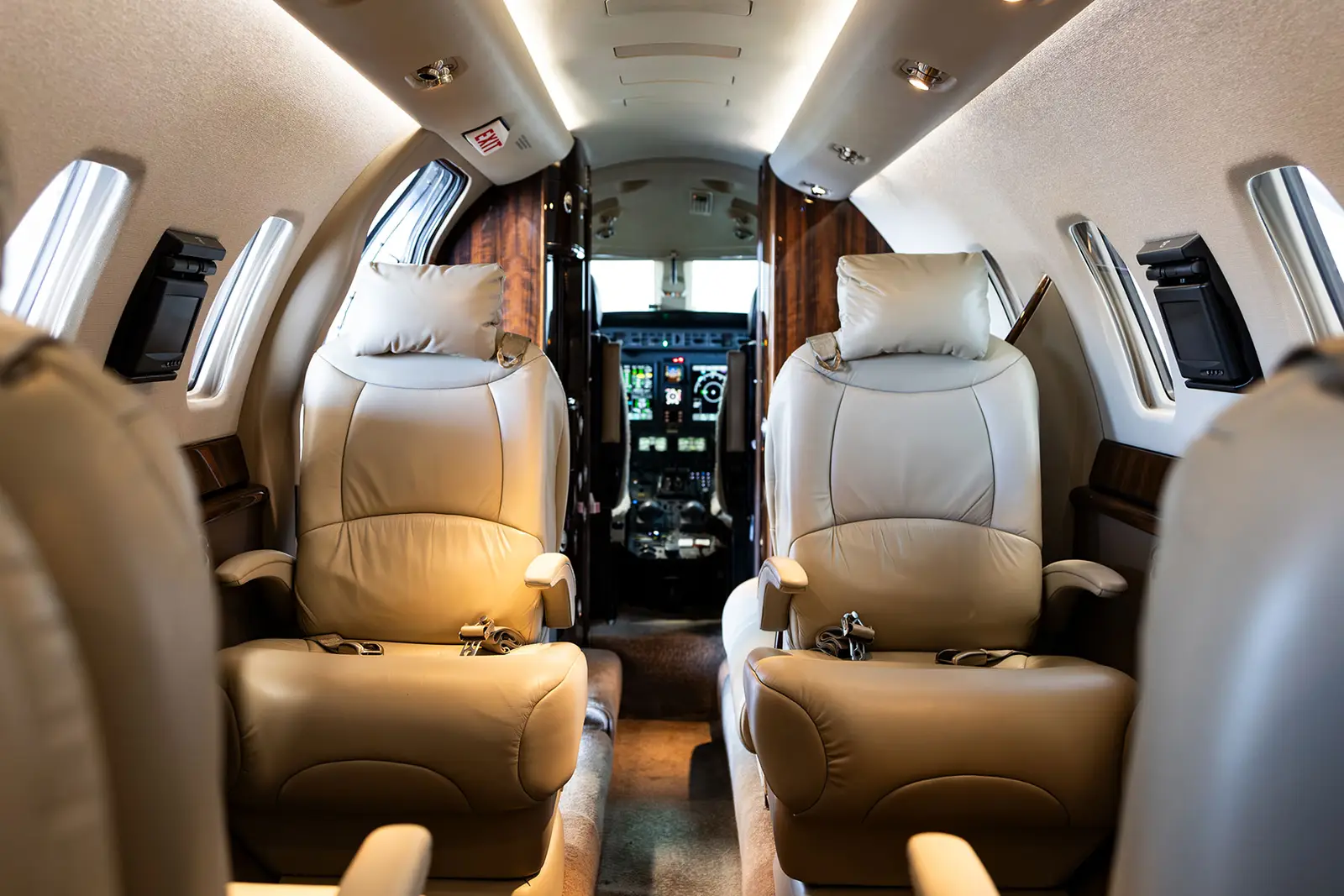 Cessna Citation Sovereign N401MW operated by Wing Aviation Charter Services LLC photo 6