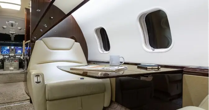 Cessna Citation Sovereign N402HP operated by Jet Linx Aviation, LLC photo 2