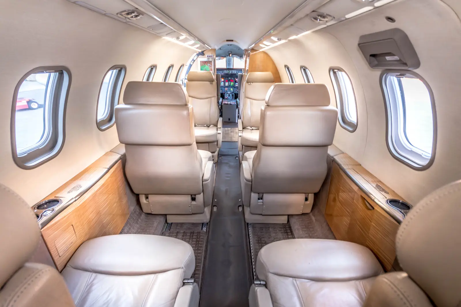 Bombardier Learjet 45 N411AJ operated by XCEL Jet photo 5