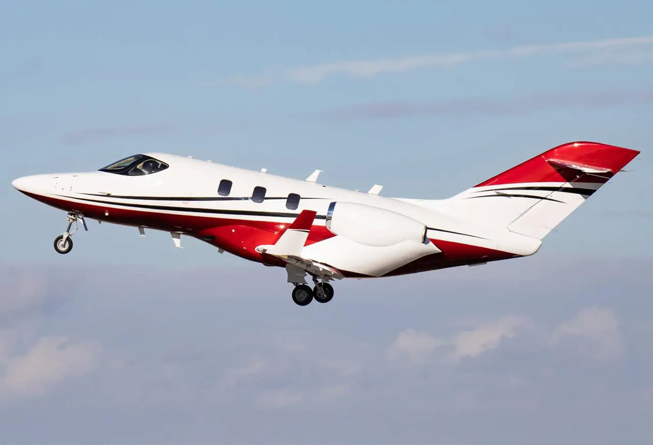 Honda HondaJet N416JT operated by Leviate Jet Management photo 2