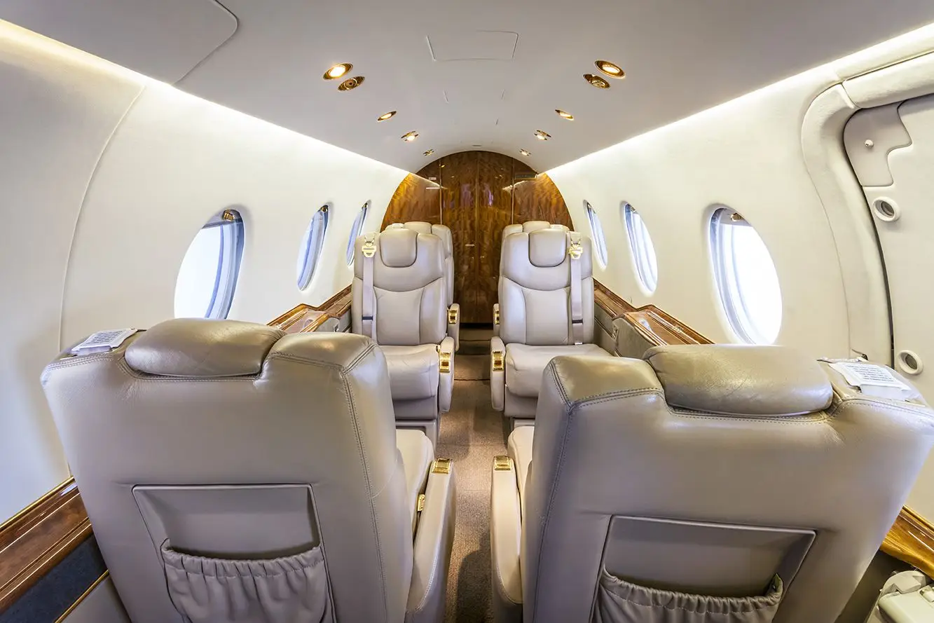 Beechcraft Hawker 400XP N418GJ operated by GaJet, Inc photo 2