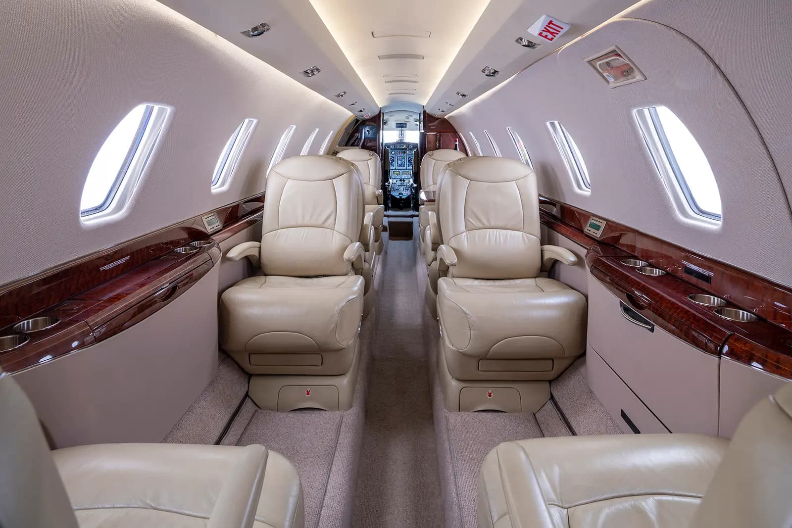 Cessna Citation X N420KM operated by Clay Lacy Aviation, Inc. photo 6