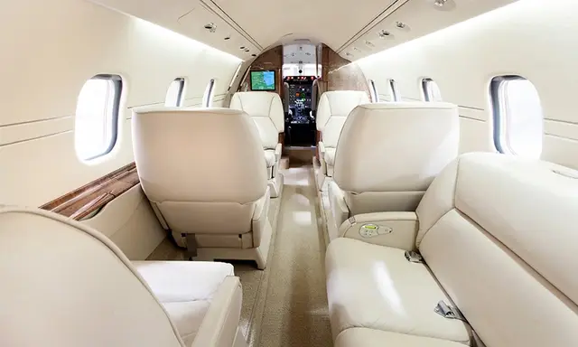 Bombardier Learjet 60 N420KV operated by ATI Jet Executive Charter photo 3