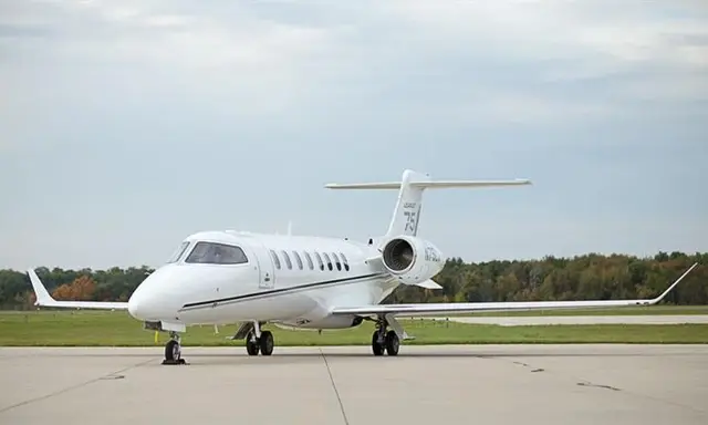 Bombardier Learjet 75 N422AJ operated by Northern Jet Management, Inc., exterior