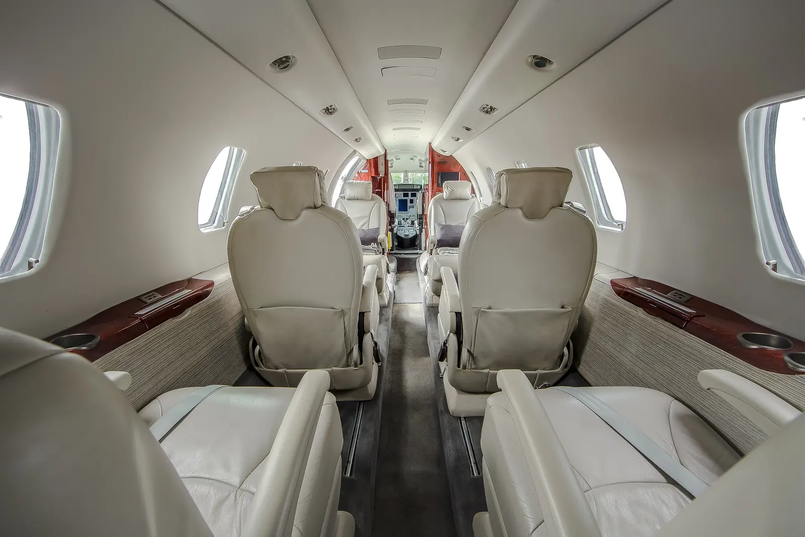 Cessna Citation XLS N422BC operated by Private Jet Center (PJC) photo 2