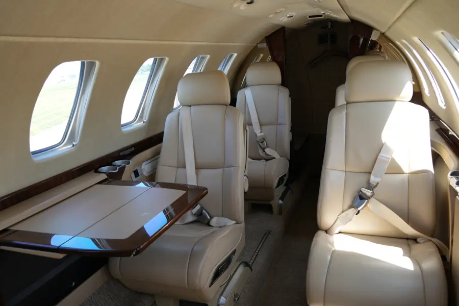 Cessna Citation CJ3 N426NS operated by KCAC Aviation (Kansas City Aviation Center) photo 2
