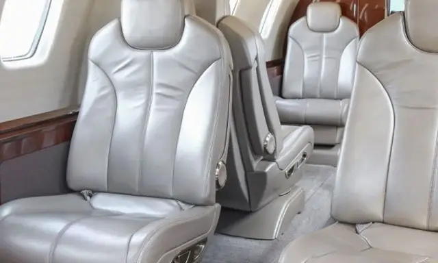 Cessna Citation Sovereign+ N427GY operated by Latitude 33 Aviation, LLC, KCRQ photo 3
