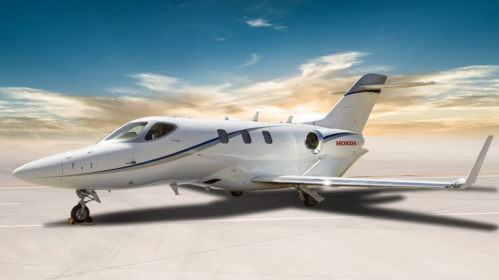 Honda HondaJet N430E operated by Cirrus Aviation Services photo 5