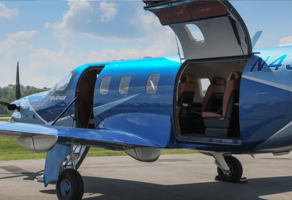 Pilatus PC-12/47 NG N432SS operated by American Air Charter Inc. photo 3