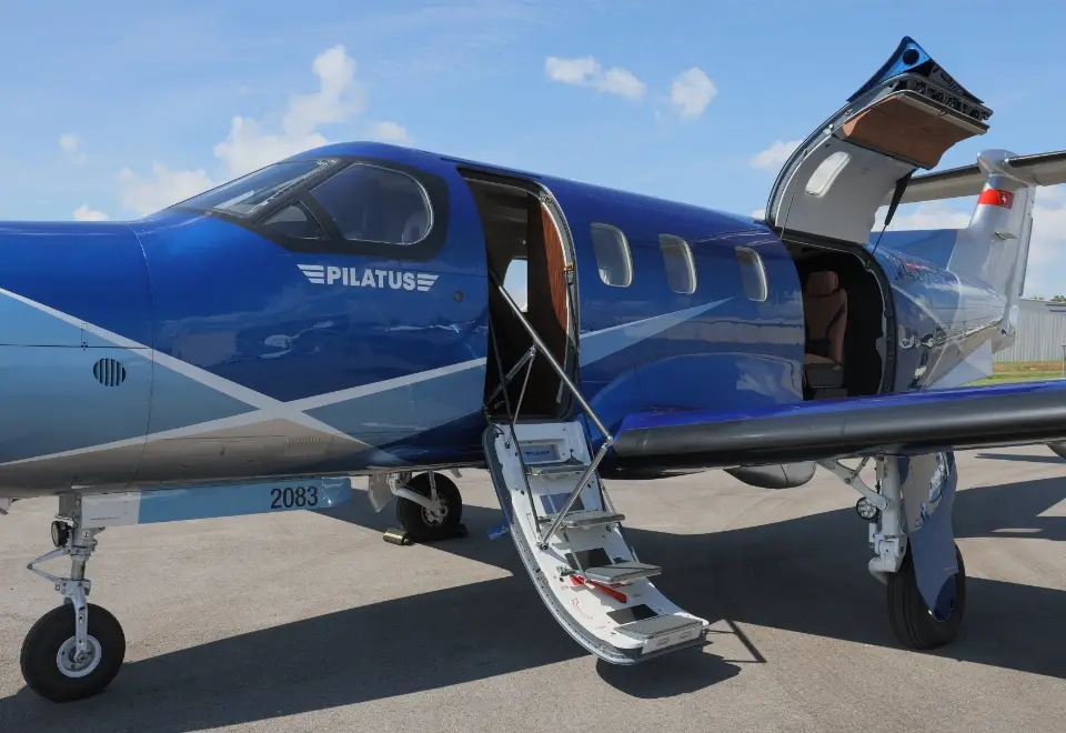 Pilatus PC-12/47 NG N432SS operated by American Air Charter Inc. photo 5