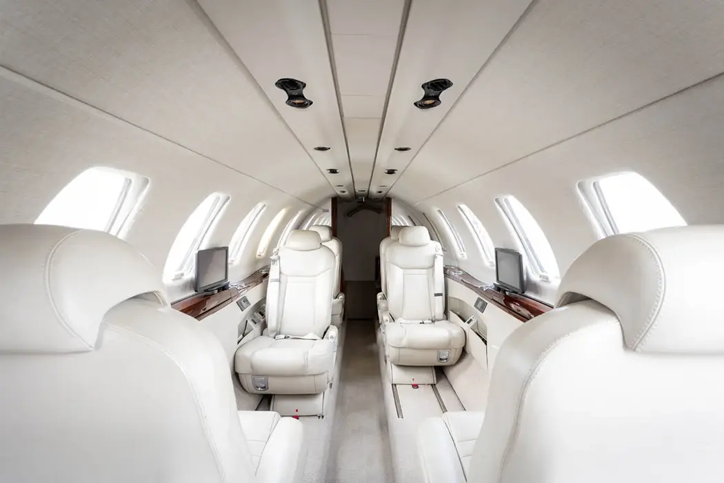 Cessna Citation CJ4 N43CB operated by Davinci Jets, LLC photo 4