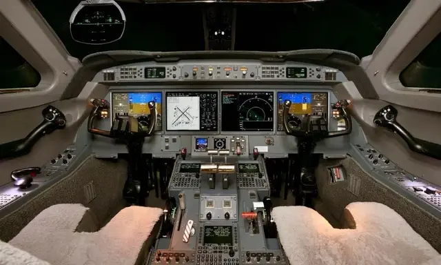 Gulfstream G450 N43XT operated by Prime Jet, LLC photo 5