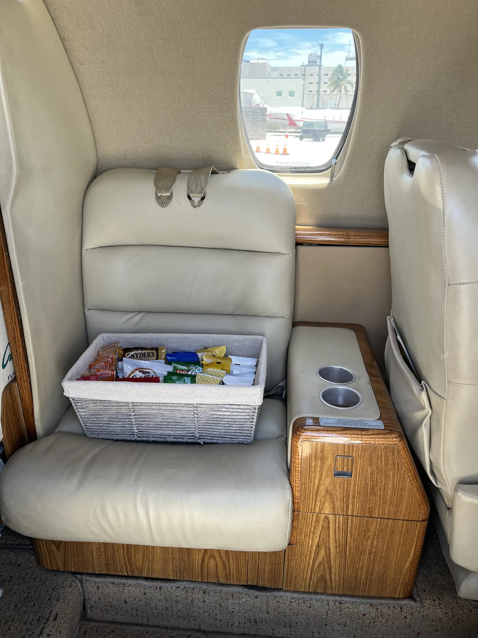Cessna Citation CJ1 N442CJ operated by Koury Aviation, Inc. photo 3