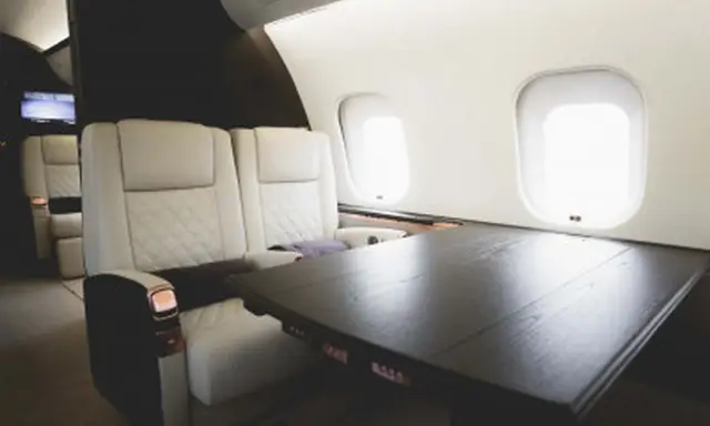 Bombardier Global 5000 N444BM operated by Silver Air photo 5
