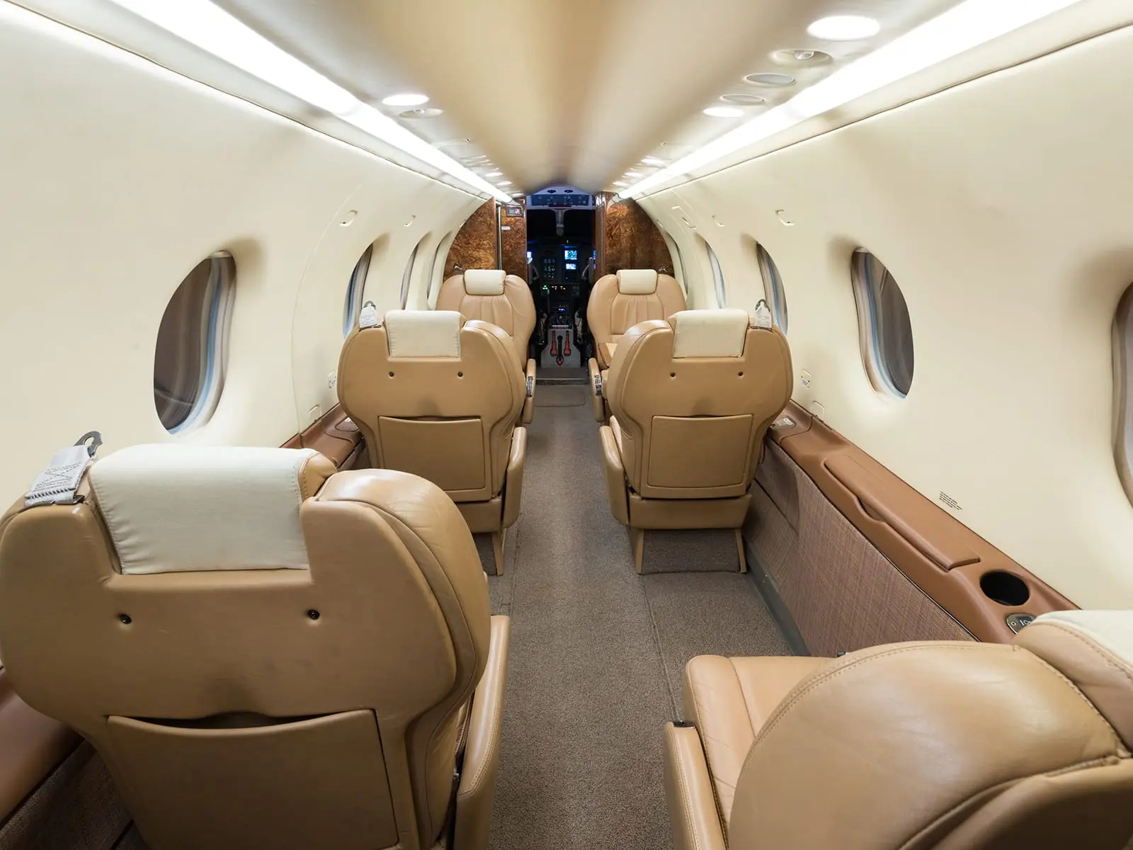 Pilatus PC-12/45 N444CM operated by Priority Jet photo 5