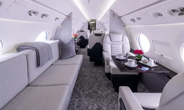 Gulfstream G550 N444DH operated by STAJets photo 3