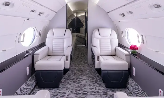 Gulfstream G550 N444DH operated by STAJets photo 4