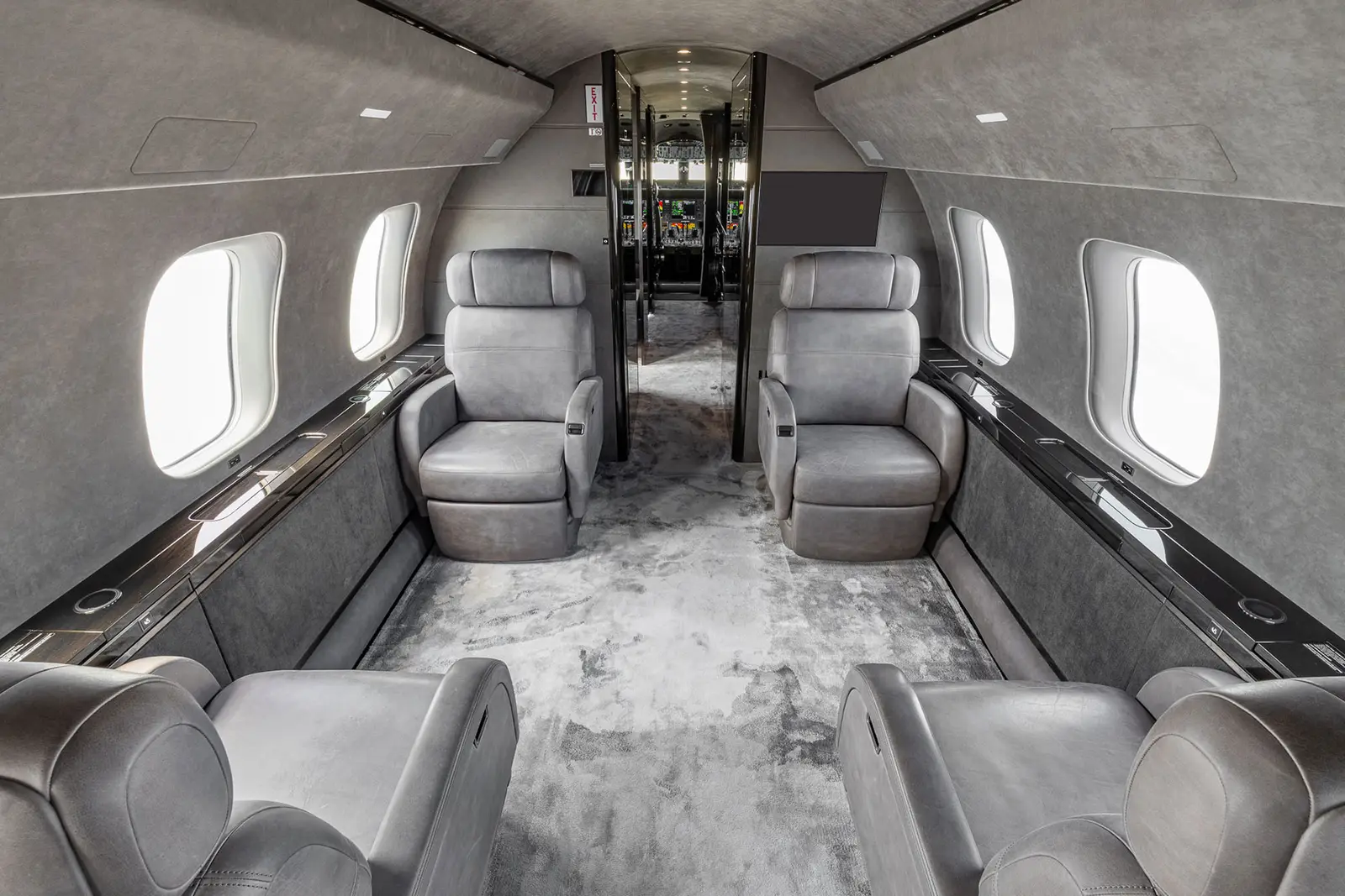 Bombardier Global 7500 N444WT operated by Clay Lacy Aviation, Inc. photo 3