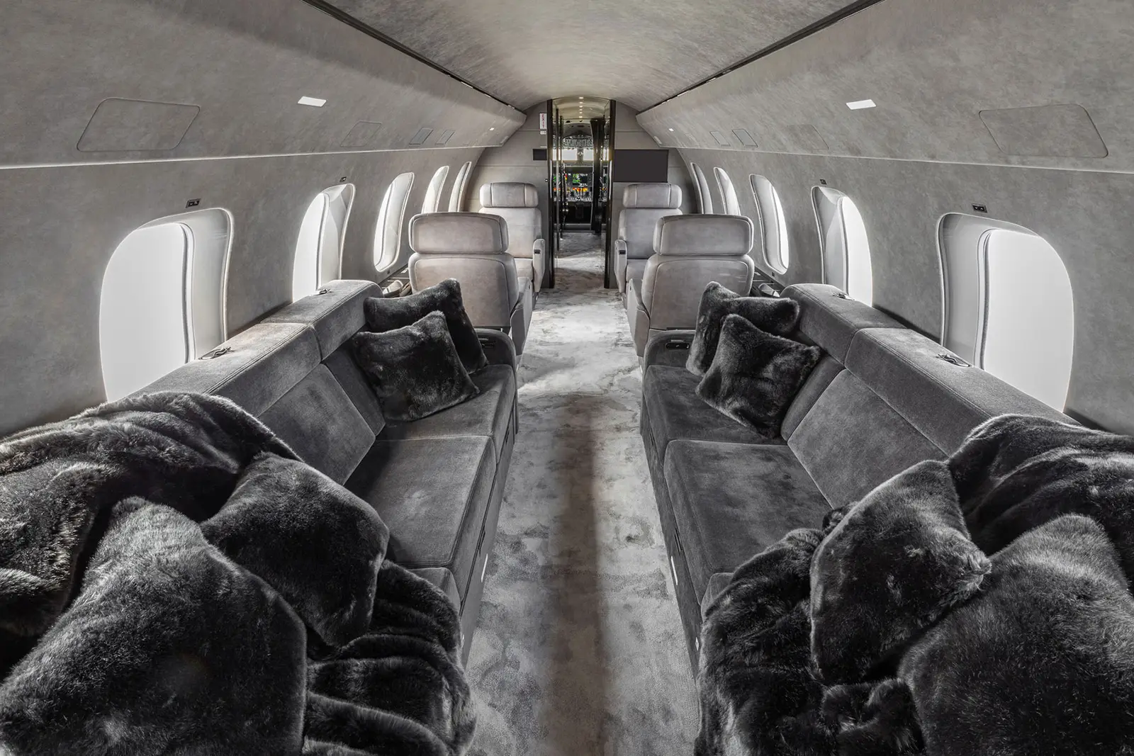 Bombardier Global 7500 N444WT operated by Clay Lacy Aviation, Inc. photo 5