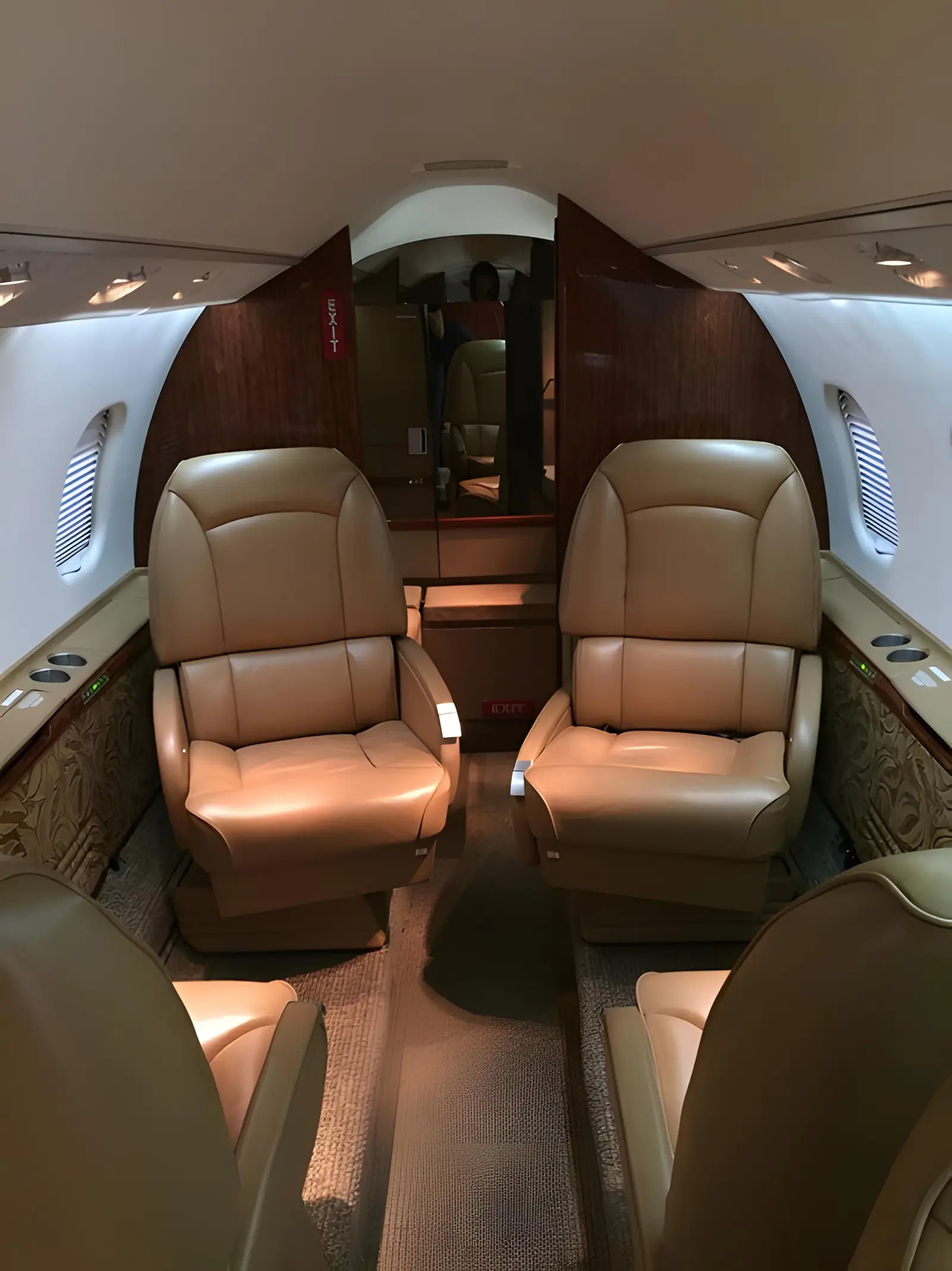 Bombardier Learjet 60 N448GL