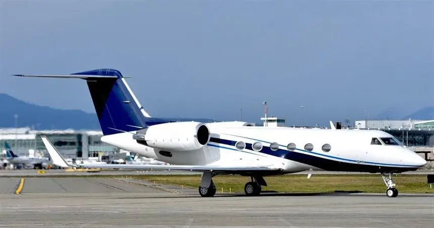 Gulfstream G300 N44GJ operated by Mira Vista Aviation, Inc., exterior