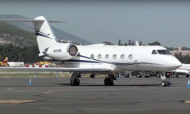 Gulfstream IV-SP N450MB operated by Prime Jet, LLC photo 4
