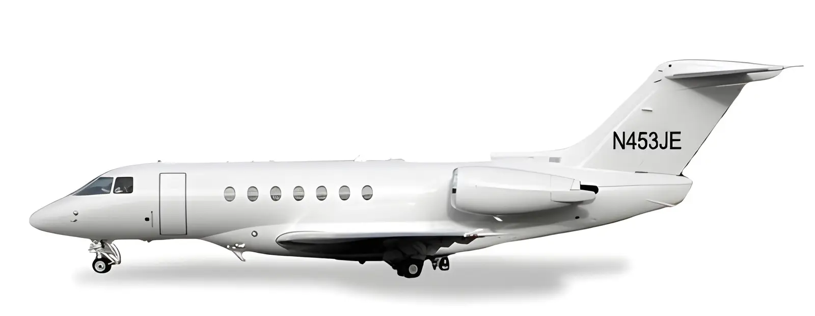 Beechcraft Hawker 4000 N453JE operated by Talon Air, LLC, exterior