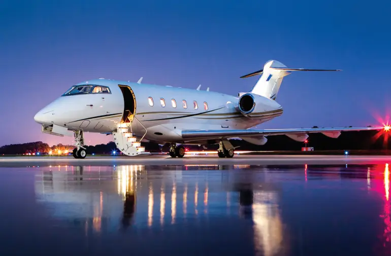 Bombardier Challenger 350 N458FS operated by CTP Aviation, exterior