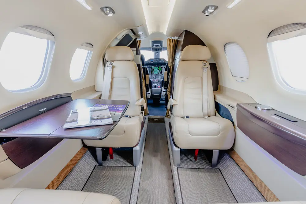 Embraer Phenom 100 N465W operated by QuikCharter photo 5