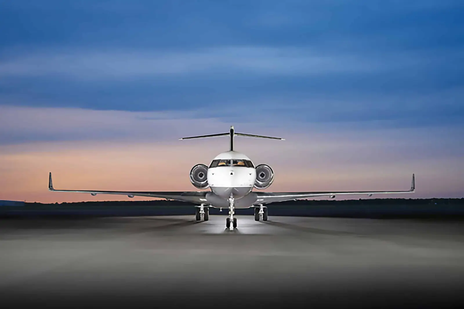Bombardier Global 5000 N468GC operated by Leviate Jet Management photo 6