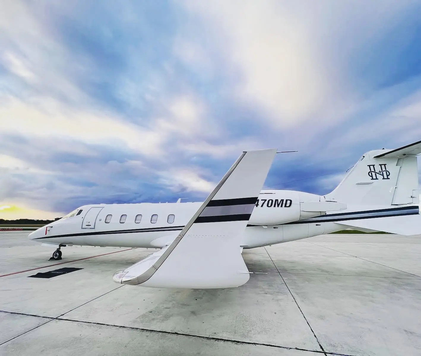 Bombardier Learjet 60 N470MD operated by Hera Flight, LLC, exterior