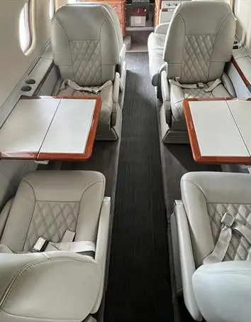 Bombardier Learjet 60 N470MD operated by Hera Flight, LLC photo 2