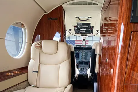 Beechcraft Hawker 400XP N477GJ operated by MTJ Aviation, LLC, KCLT photo 2
