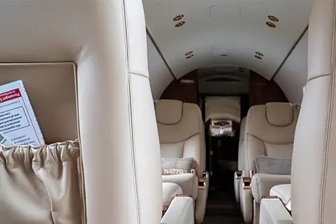 Beechcraft Hawker 400XP N477GJ operated by MTJ Aviation, LLC, KCLT photo 5