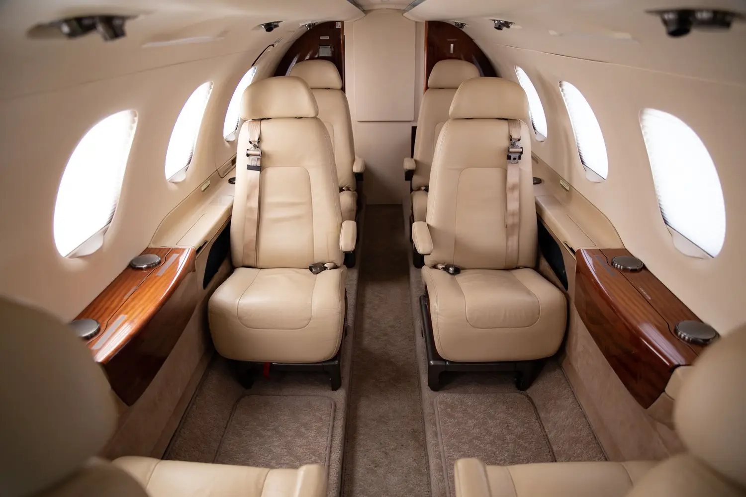 Embraer Phenom 300 N479MA operated by Maxair, LLC photo 2