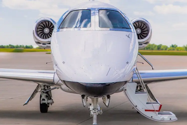 Embraer Phenom 300 N479MA operated by Maxair, LLC photo 4