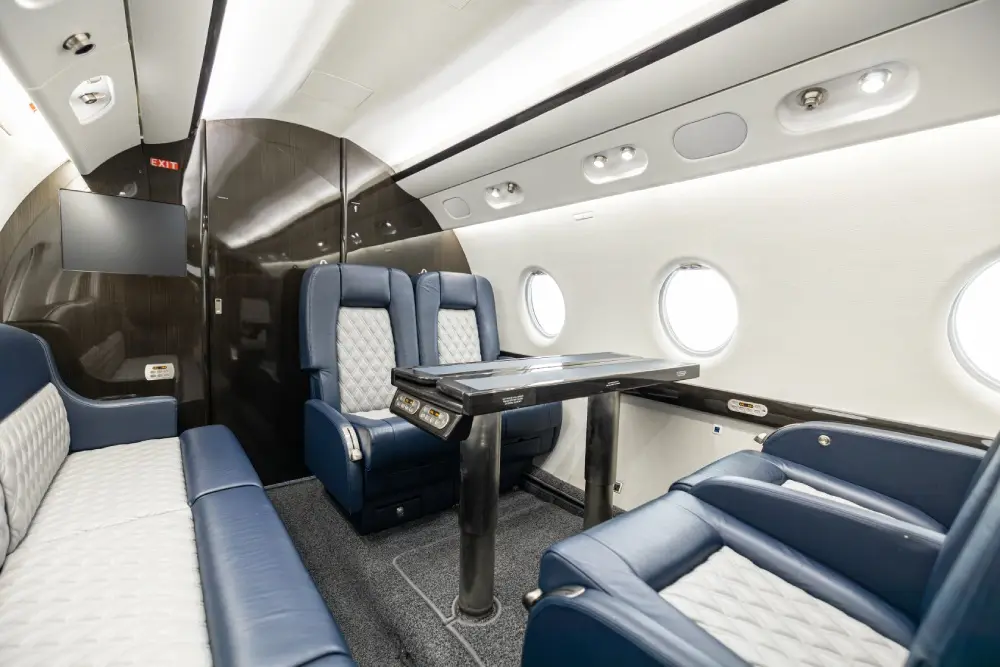 Gulfstream G200 N479PR operated by Jet Access Aviation, KDPA photo 3