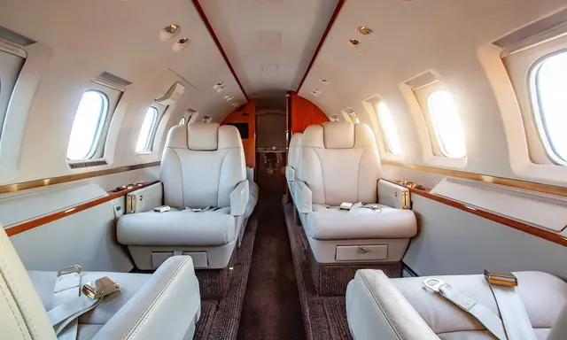 Beechcraft Hawker 800A N489BM operated by Wing Aviation Charter Services, LLC photo 2