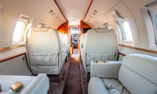 Beechcraft Hawker 800A N489BM operated by Wing Aviation Charter Services, LLC photo 5
