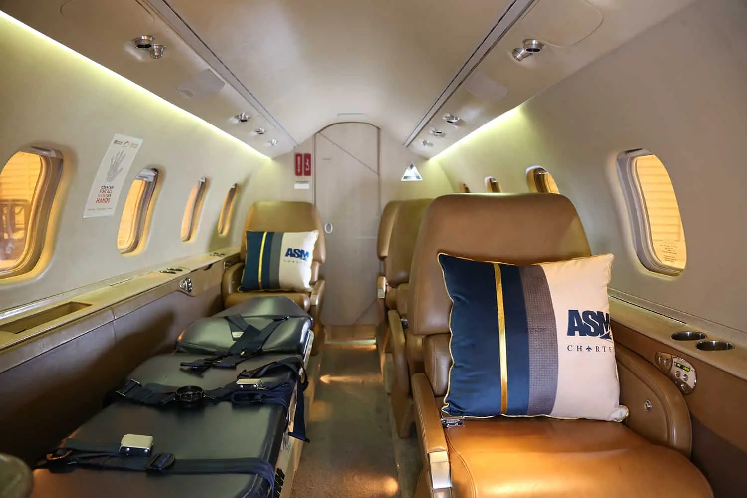 Bombardier Learjet 60 N491CP operated by ATI Jet Executive Charter photo 6