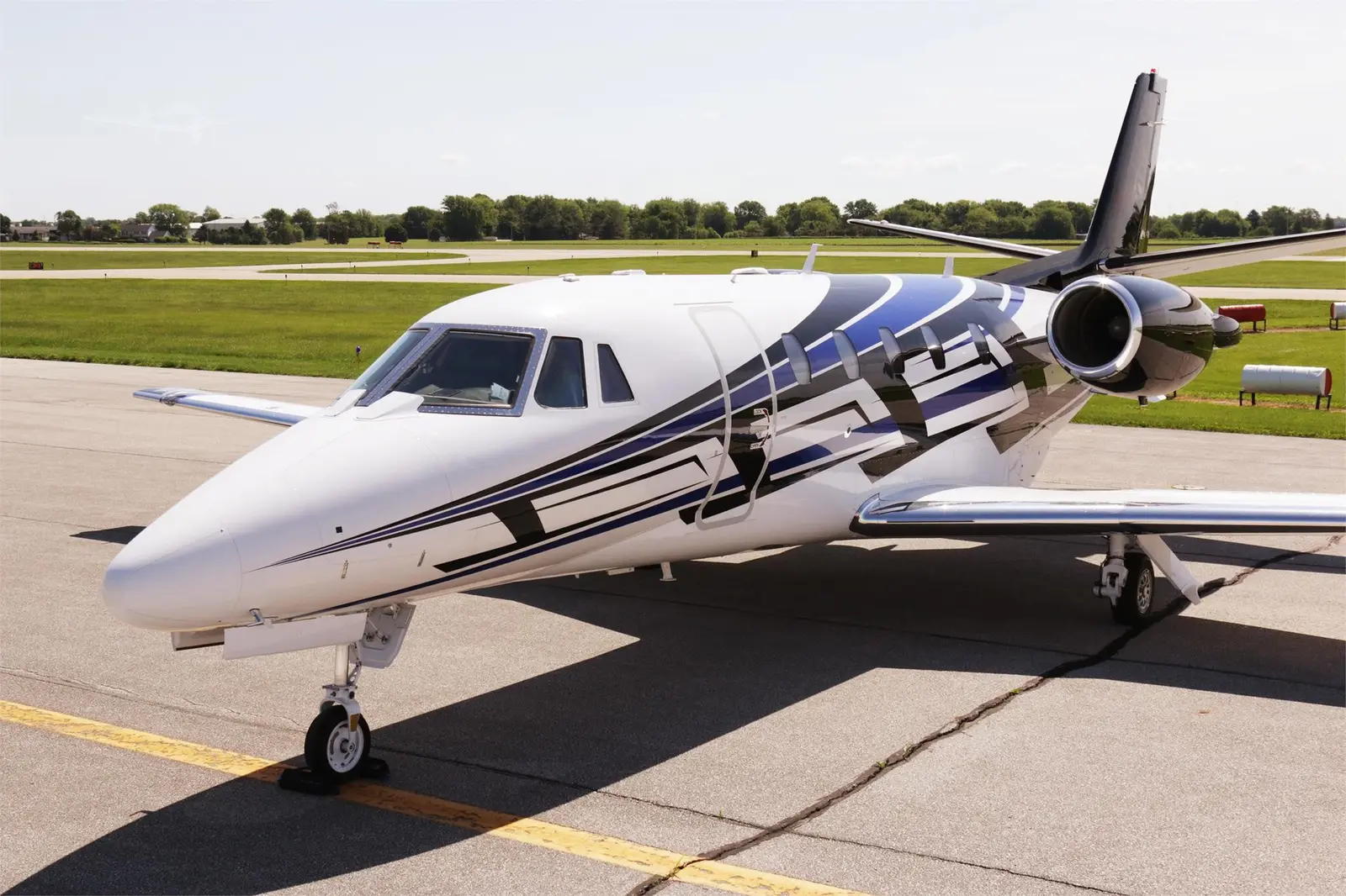 Cessna Citation XLS+ N497MN operated by Priester Aviation, LLC, exterior